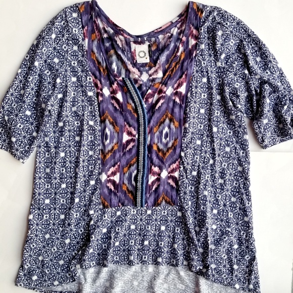 Anthropologie Split Neck Ikat Print Top - Picture 2 of 5